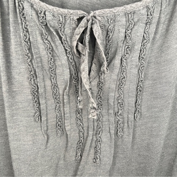 SMALL EDDIE BAUER DARK BLUE COTTON FABRIC TOP CASUAL OUTDOOR  RUFFLE ACCENT - Picture 6 of 9